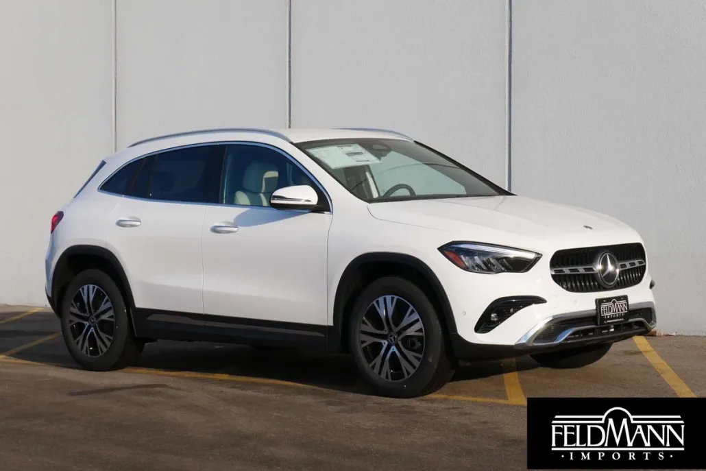 2025 Mercedes Benz GLA 250 4MATIC photo 1