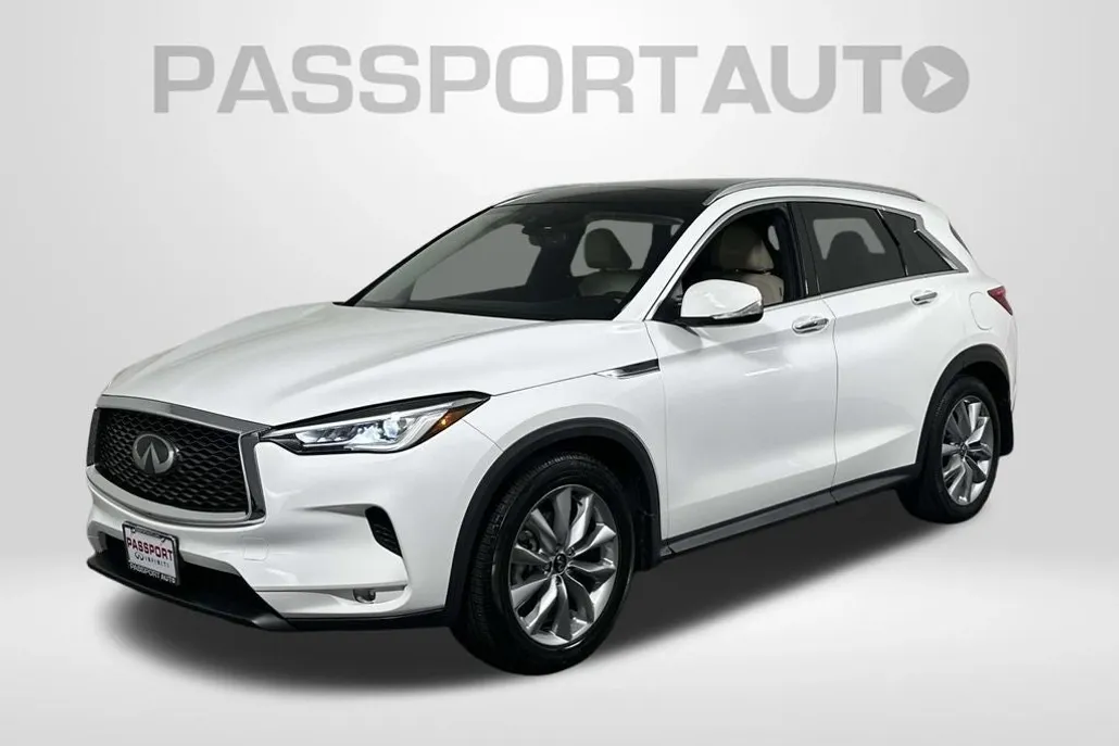 2021 Infiniti QX50 Luxe photo 1