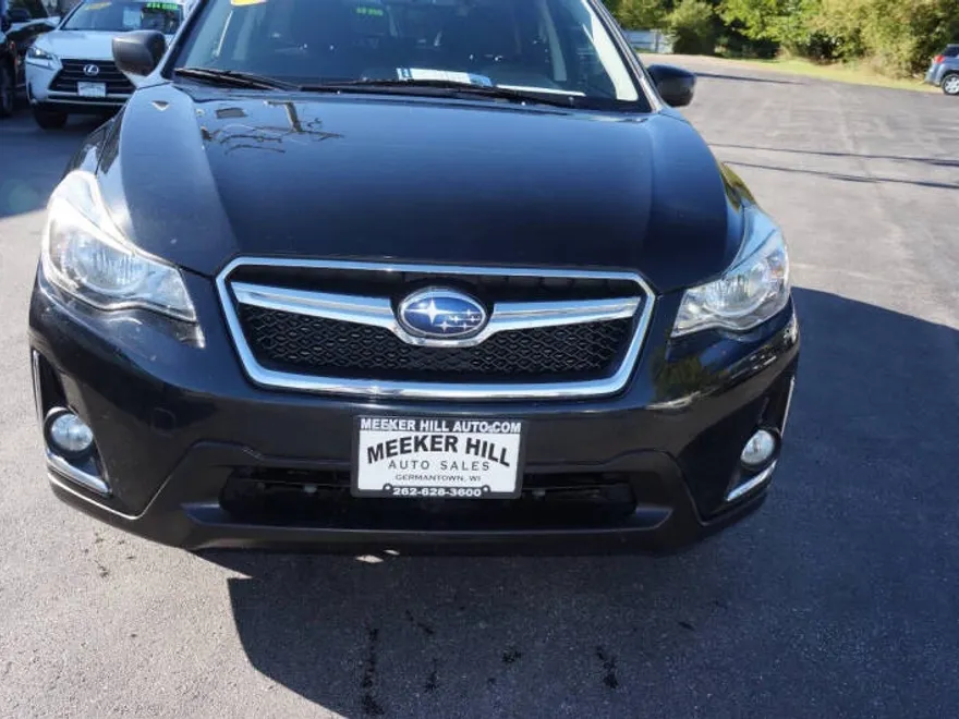 2016 Subaru Crosstrek 2.0i Base photo 1