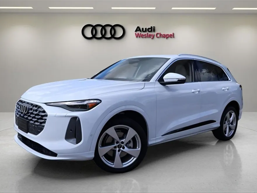 2025 Audi Q5 2.0T Premium Plus photo 1