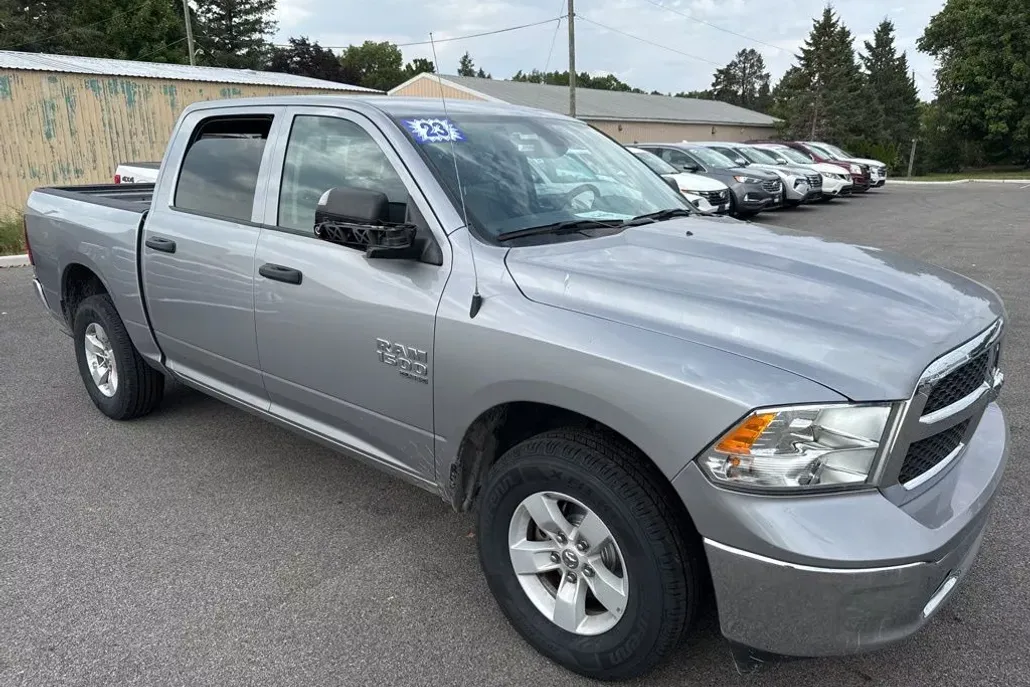 2023 Ram 1500 Classic SLT photo 1