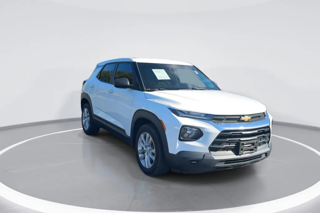 2021 Chevrolet Trailblazer LS photo 1