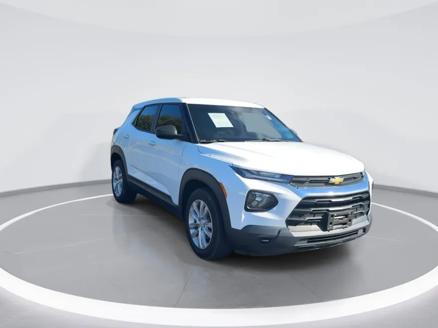 2021 Chevrolet Trailblazer LS photo 1