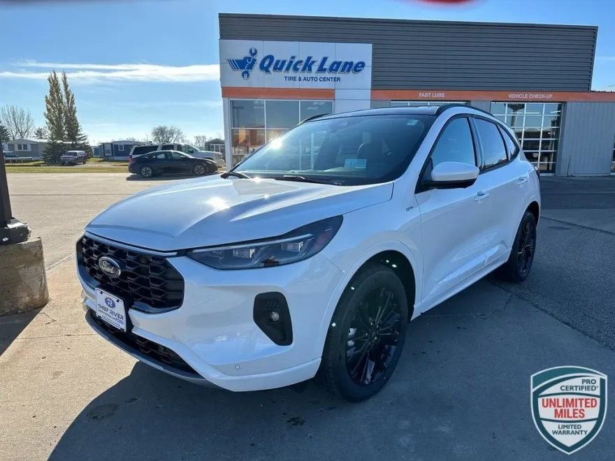 2025 Ford Escape ST-Line Elite photo 1