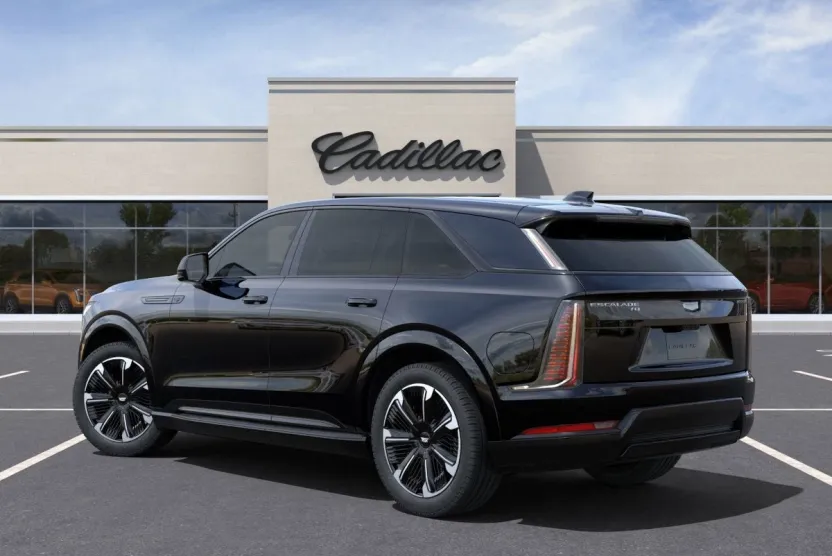 2025 Cadillac Escalade IQ Sport photo 1