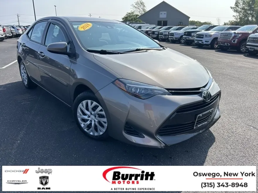 2018 Toyota Corolla L photo 1