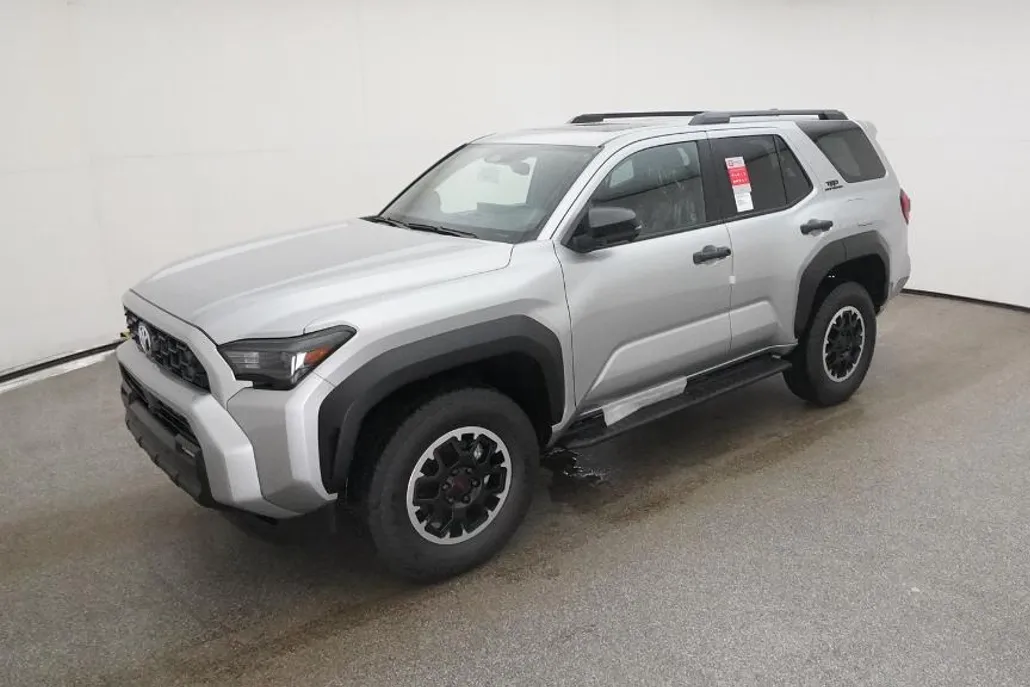 2025 Toyota 4Runner TRD Off-Road Premium photo 1