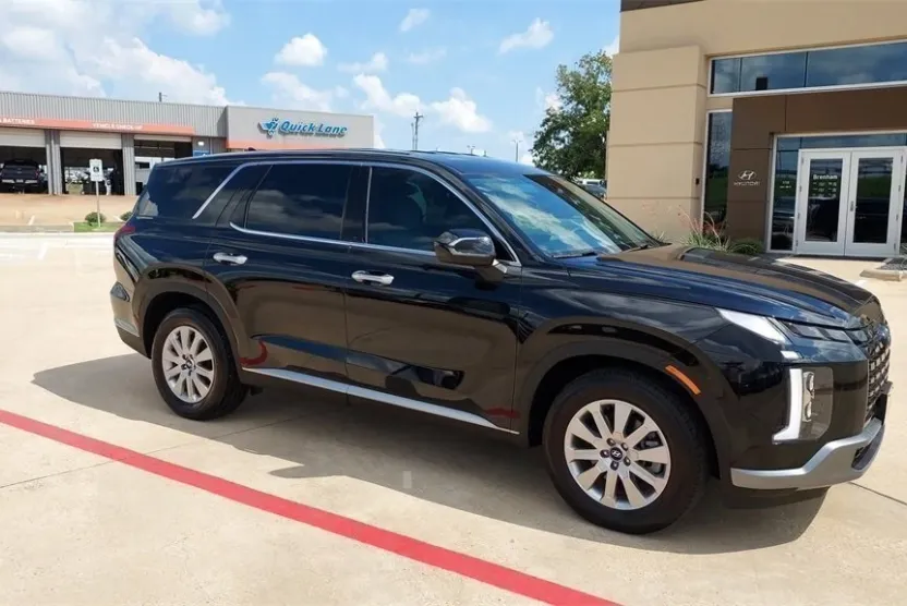 2025 Hyundai Palisade SE photo 1