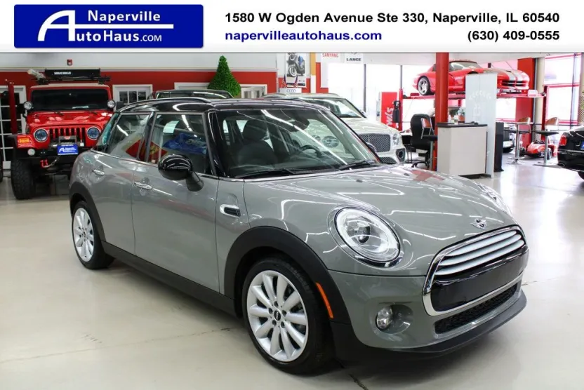 2015 Mini Cooper Hardtop 4 Door photo 1
