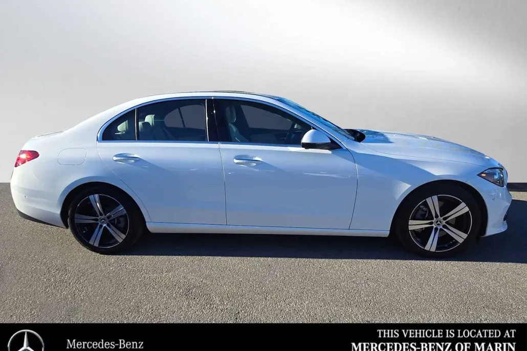 2025 Mercedes Benz C 300 photo 1