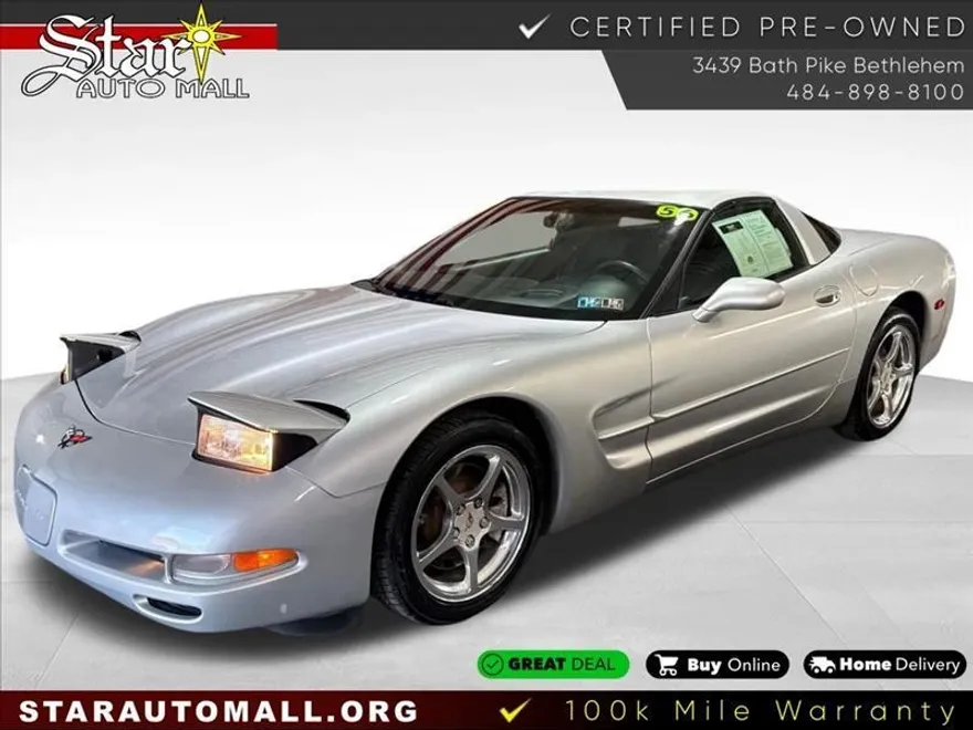 2001 Chevrolet Corvette Base photo 1