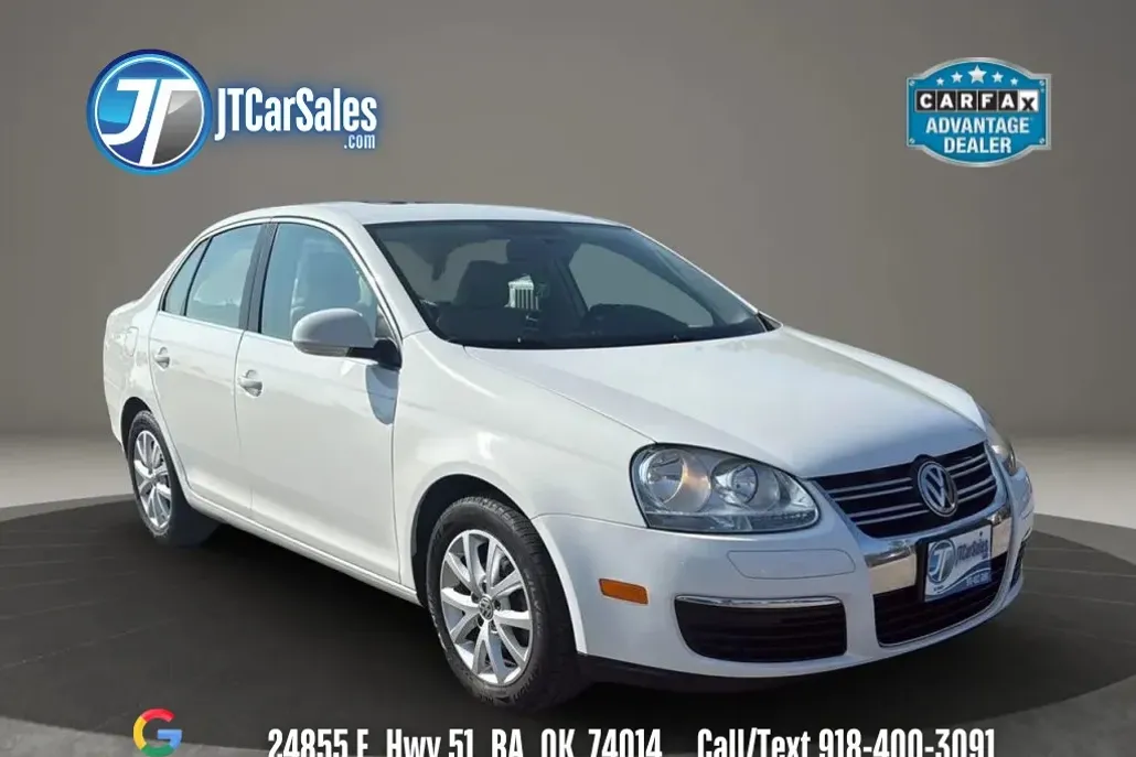 2010 Volkswagen Jetta SEL photo 1
