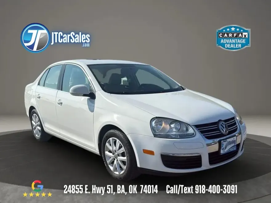 2010 Volkswagen Jetta SEL photo 1