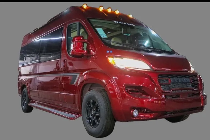 2023 Ram ProMaster 2500 Window Van photo 1