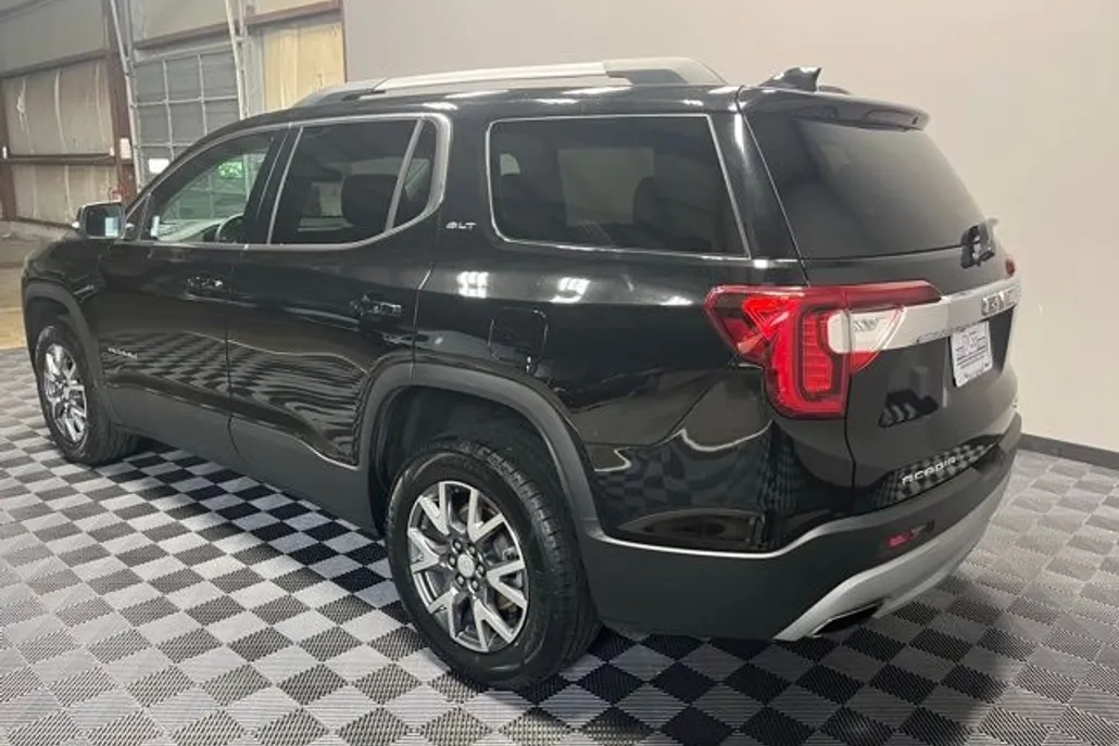 2023 Gmc Acadia SLT photo 1