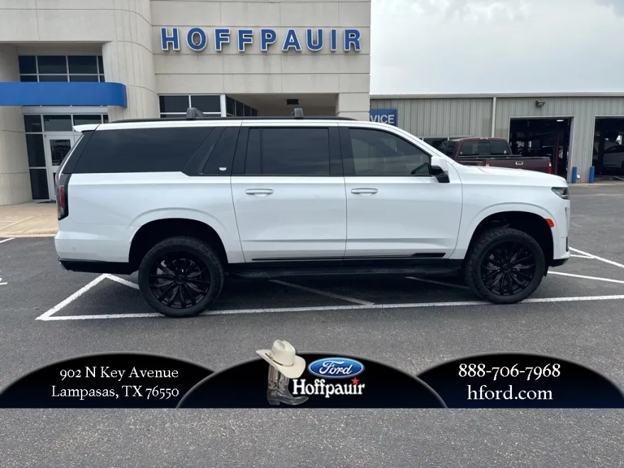 2023 Cadillac Escalade ESV Premium Luxury photo 1