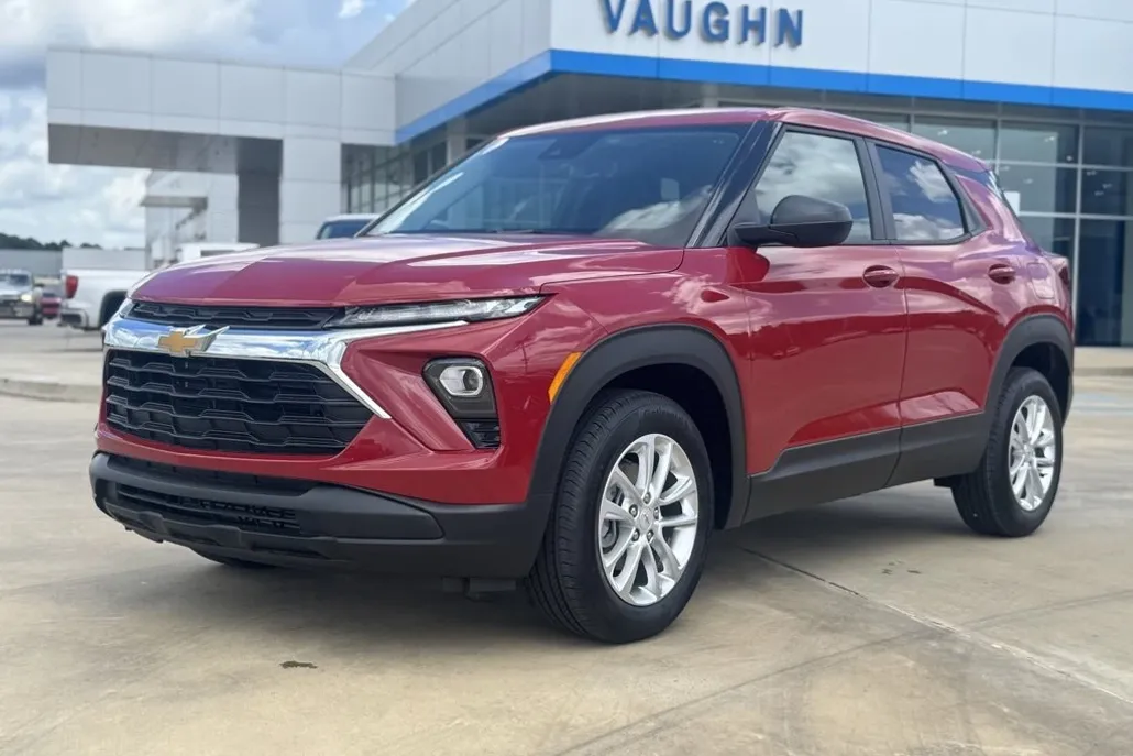 2026 Chevrolet Trailblazer LS photo 1