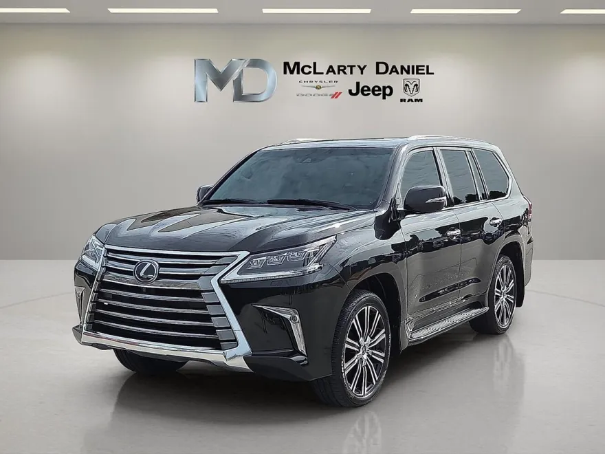 2018 Lexus LX 570 Two-Row photo 1