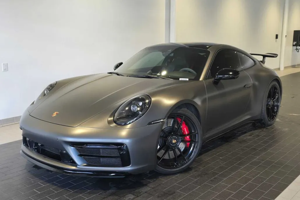 2024 Porsche 911 GTS photo 1