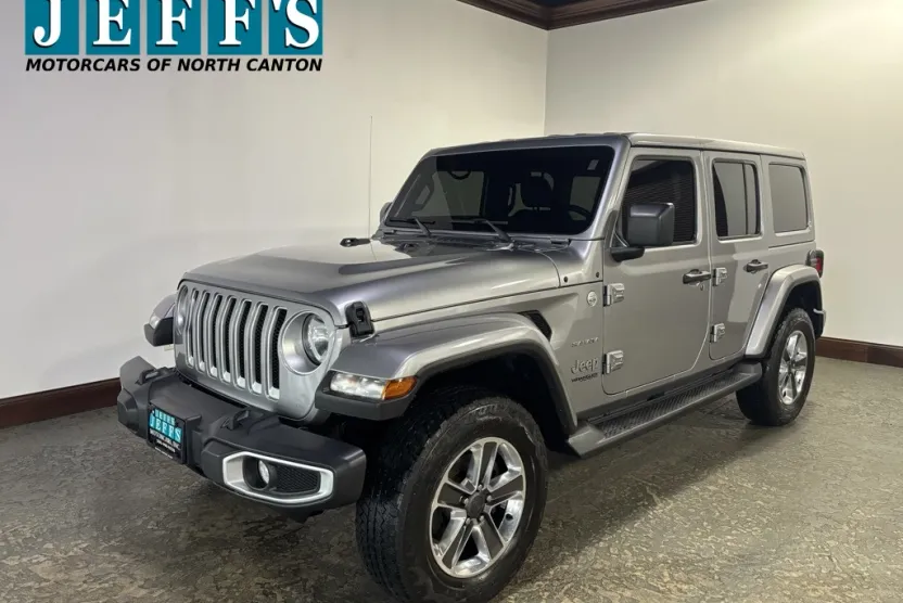 2021 Jeep Wrangler Unlimited Sahara photo 1