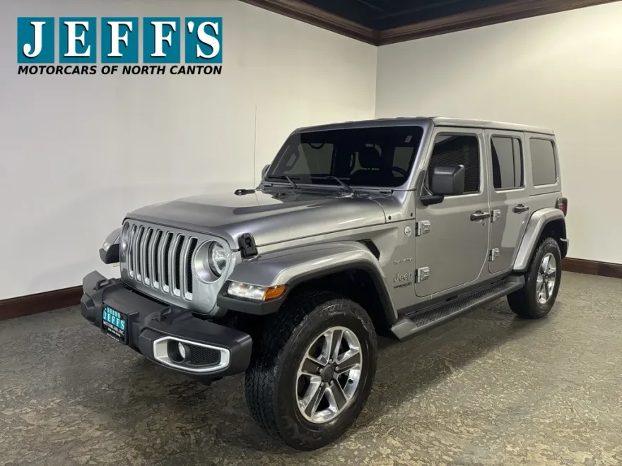 2021 Jeep Wrangler Unlimited Sahara photo 1