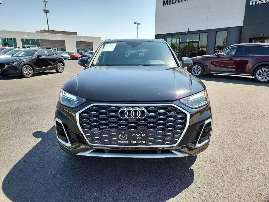2024 Audi Q5 45 S line Premium photo 1