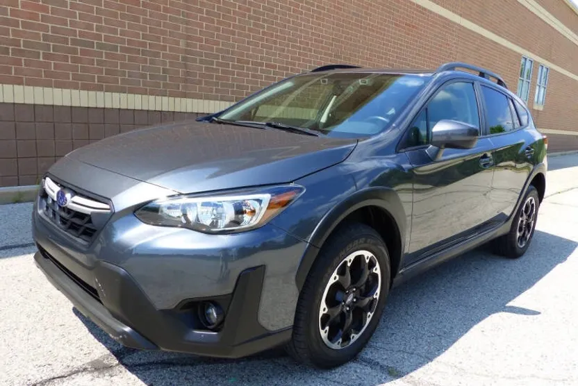 2023 Subaru Crosstrek Premium photo 1