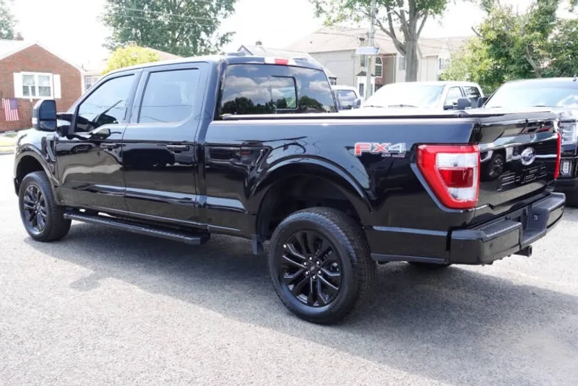 2023 Ford F-150 Lariat photo 1