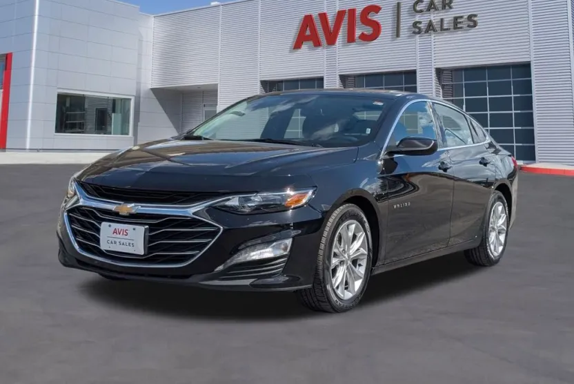 2024 Chevrolet Malibu 1LT photo 1