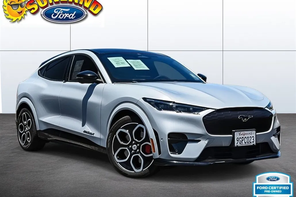 2023 Ford Mustang Mach-E GT photo 1
