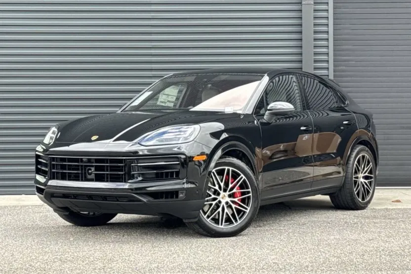 2026 Porsche Cayenne Coupe S photo 1