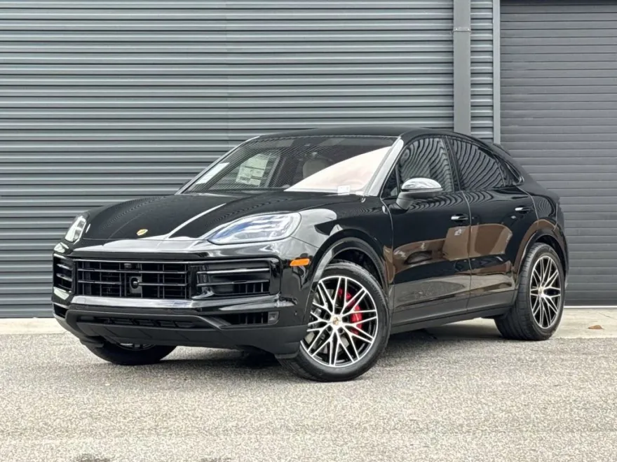 2026 Porsche Cayenne Coupe S photo 1