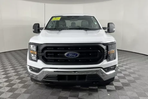 2023 Ford F-150 XL photo 2