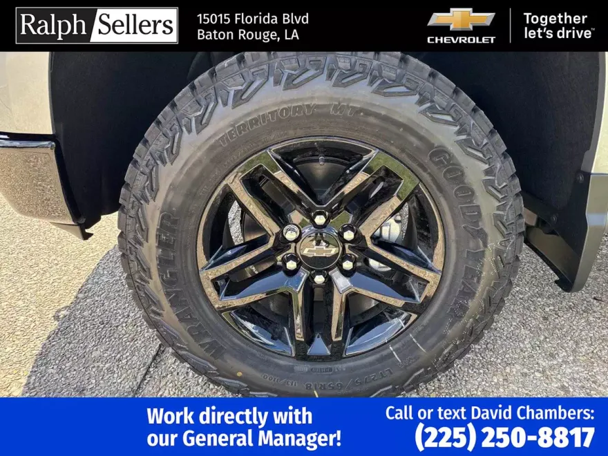 2026 Chevrolet Silverado 1500 Custom Trail Boss photo 1