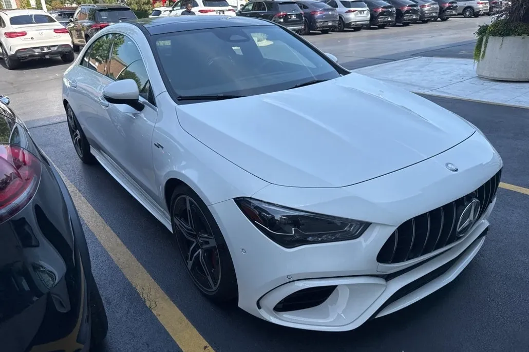 2024 Mercedes Benz CLA 45 AMG 4MATIC photo 1