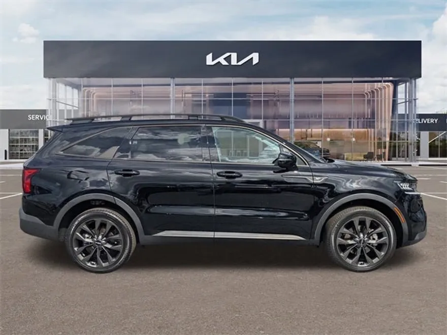 2023 Kia Sorento X-Line EX photo 1
