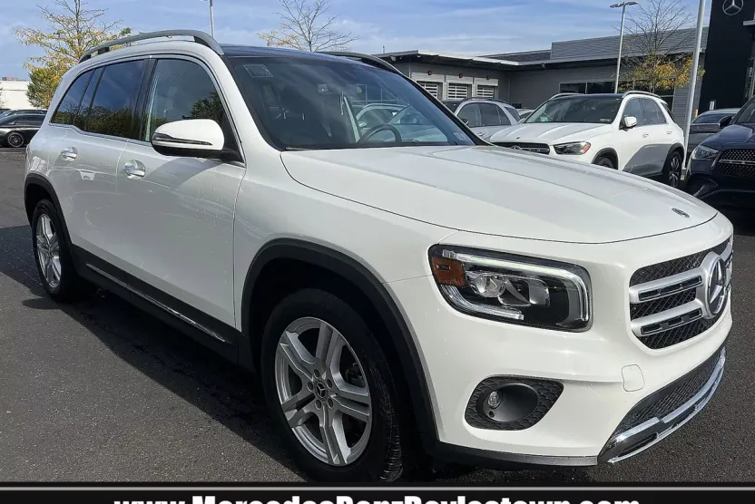 2021 Mercedes Benz GLB 250 photo 1