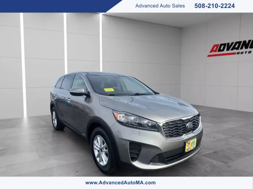 2019 Kia Sorento LX photo 1