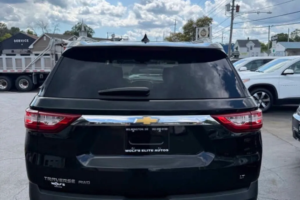 2018 Chevrolet Traverse Cloth photo 1