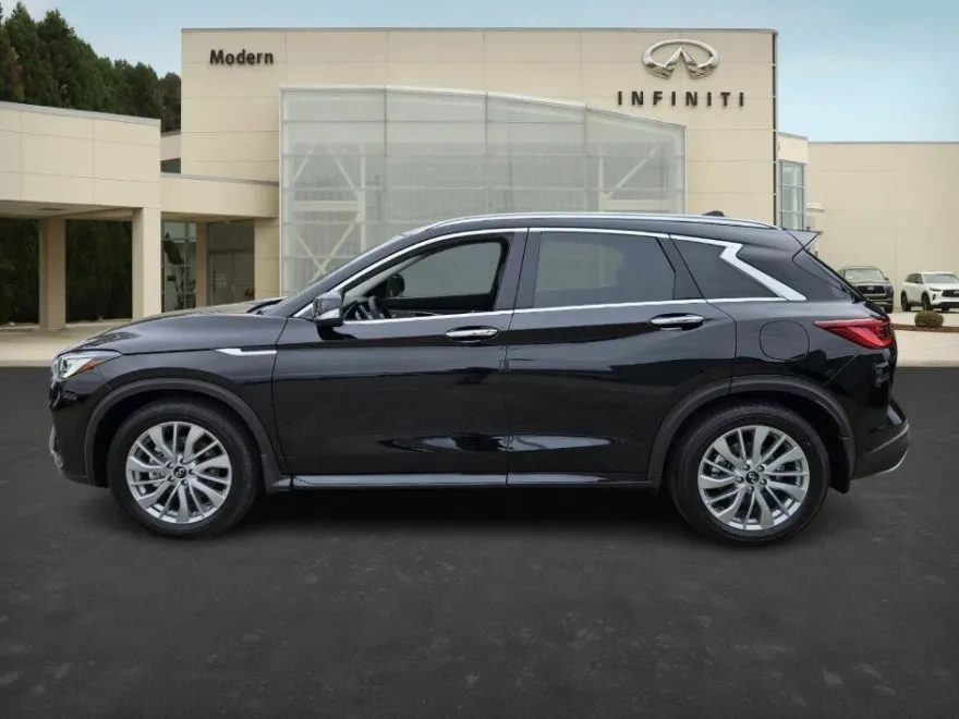 2025 Infiniti QX50 Luxe AWD photo 1