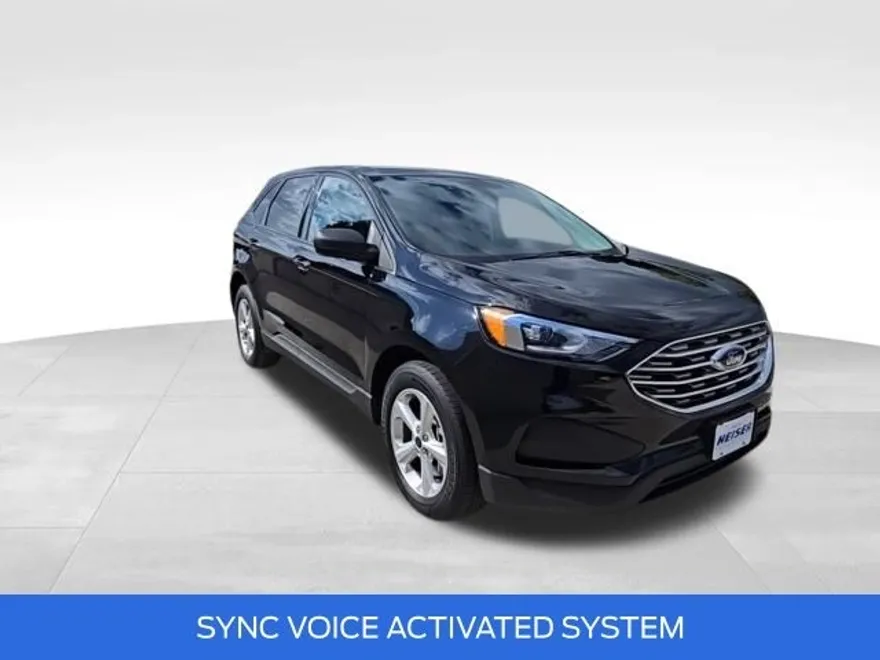 2022 Ford Edge SE photo 1