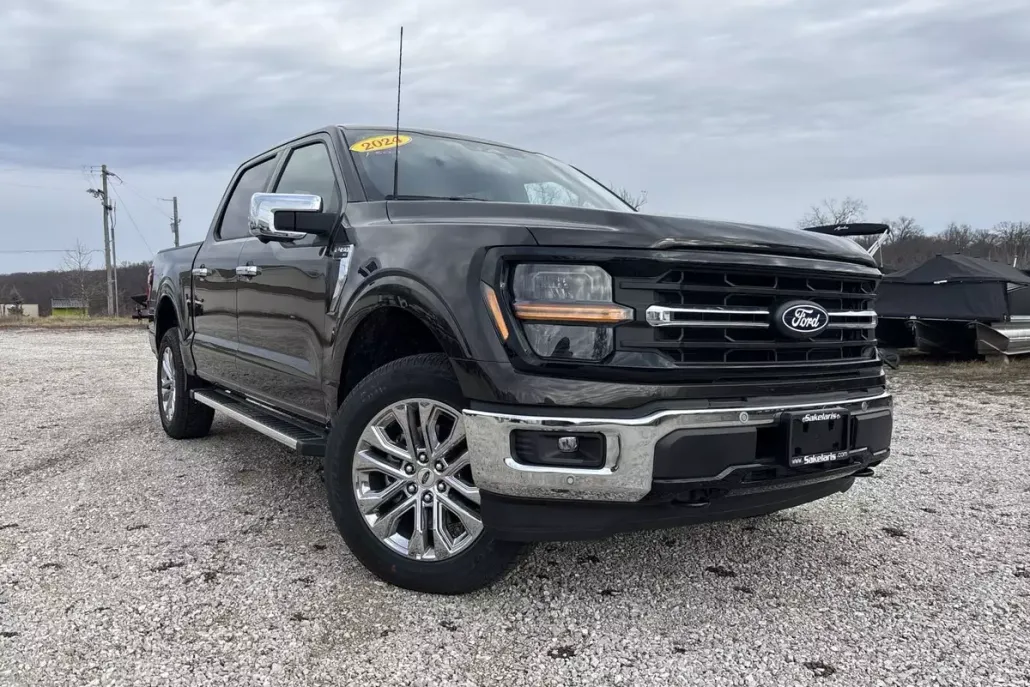2024 Ford F-150 XLT photo 1