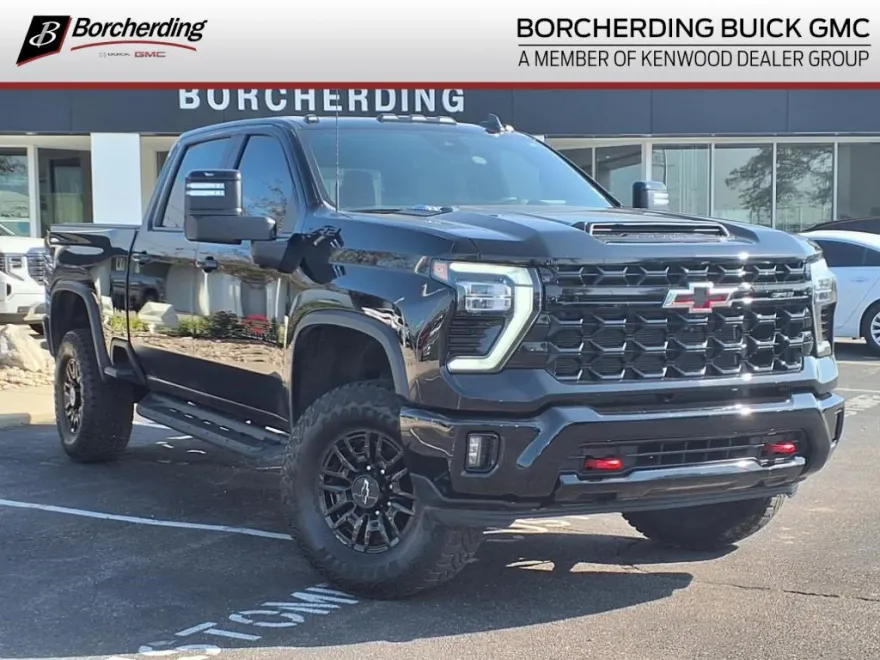 2024 Chevrolet Silverado 2500HD ZR2 photo 1