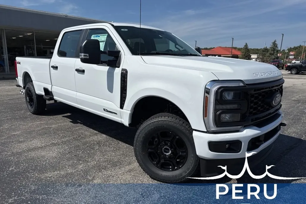 2026 Ford F-350 Lariat photo 1