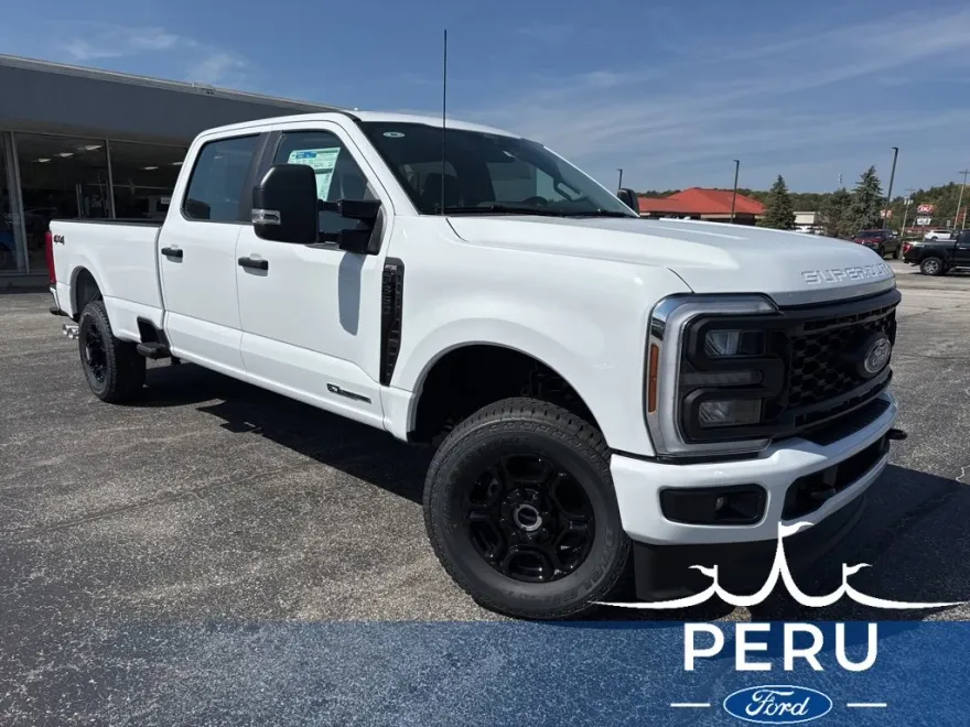 2026 Ford F-350 Lariat photo 1