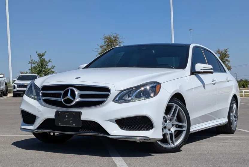 2016 Mercedes Benz E 350 Sport Sedan photo 1