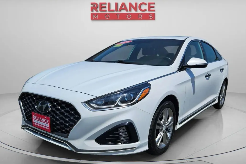 2019 Hyundai Sonata Sport photo 1