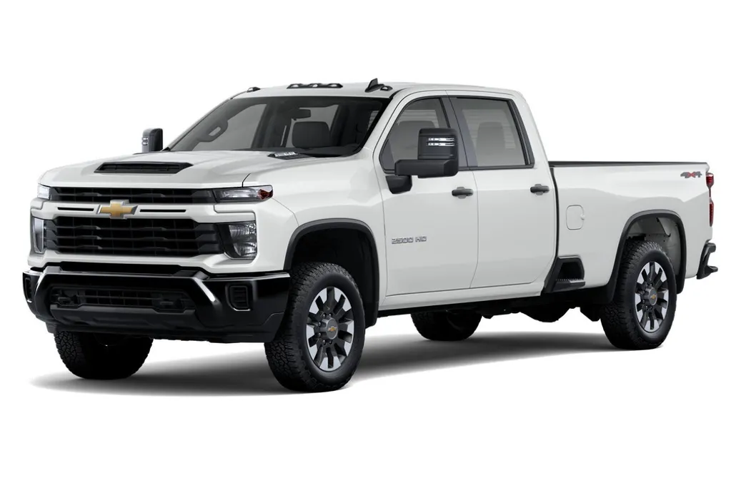 2026 Chevrolet Silverado 2500HD Custom photo 1