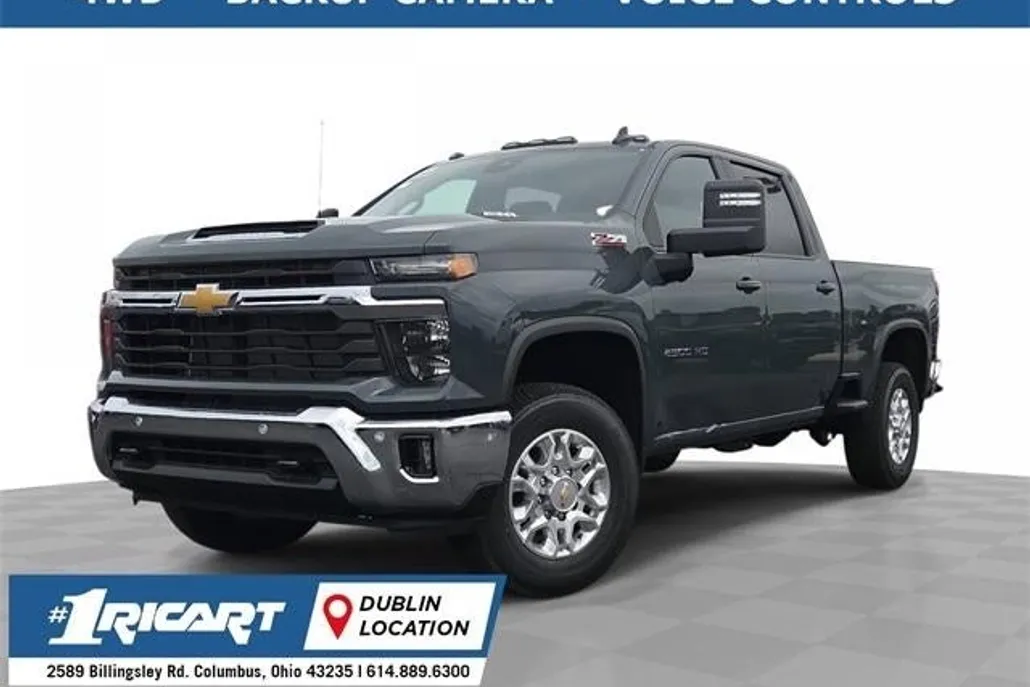 2025 Chevrolet Silverado 2500HD LT photo 1