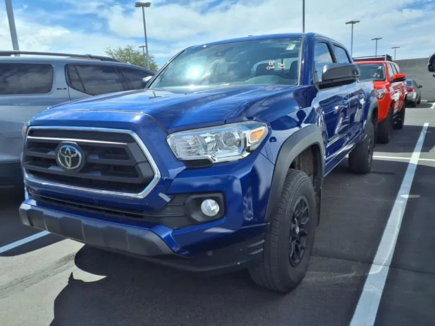 2023 Toyota Tacoma SR5 V6 photo 1